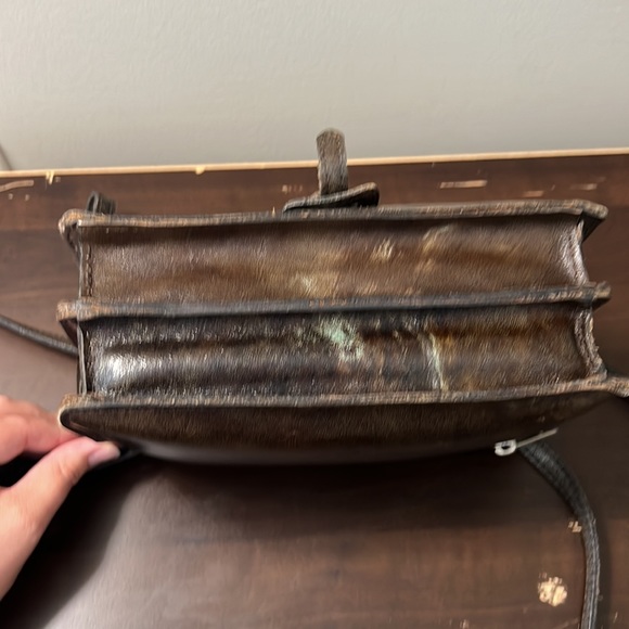 Patricia Nash Tooled Turquoise Crossbody - Picture 9 of 10